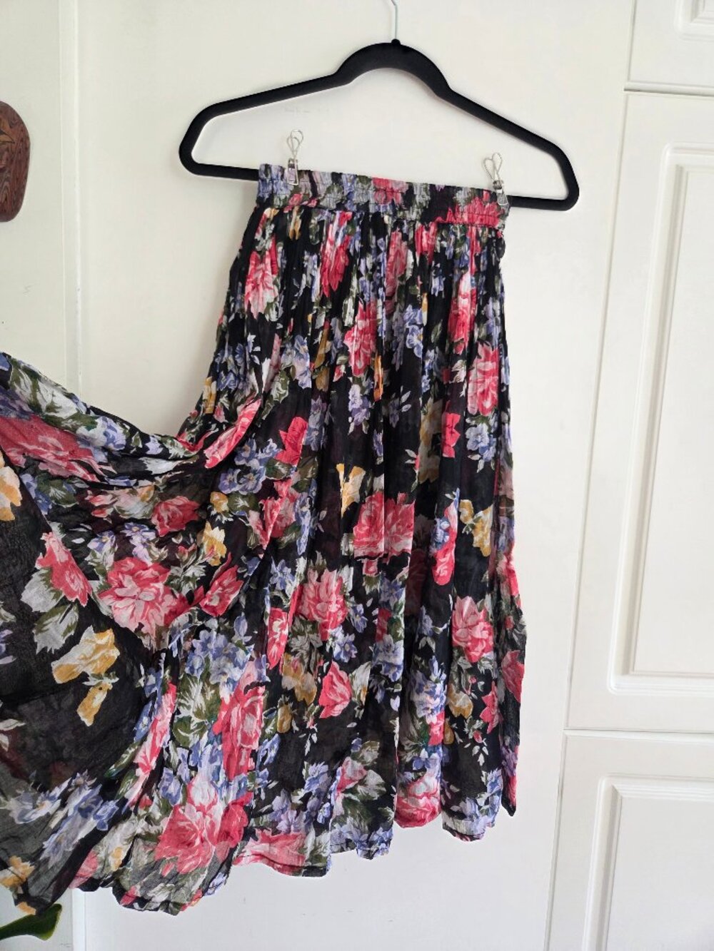 Vintage Floral Midi Skirt | Soft & Romantic - Picture 6 of 8
